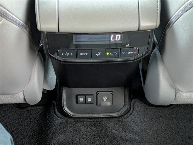 used 2021 Toyota Highlander car, priced at $35,497