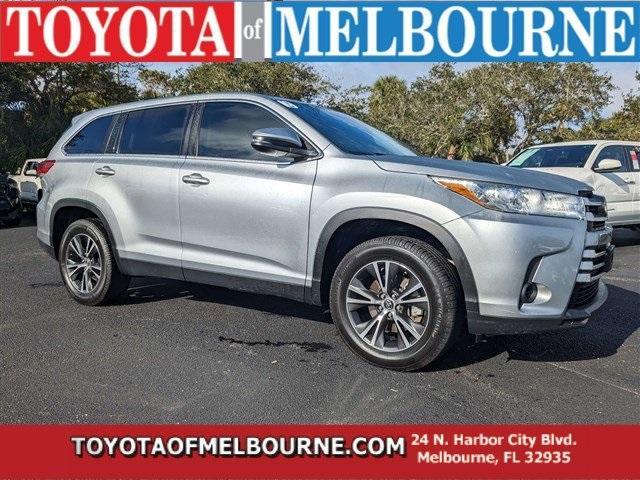 used 2019 Toyota Highlander car, priced at $24,499