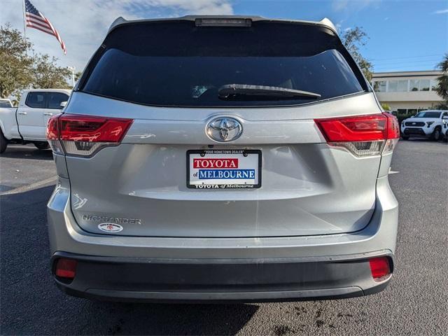 used 2019 Toyota Highlander car, priced at $24,499