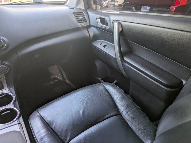 used 2012 Toyota Highlander car, priced at $9,499