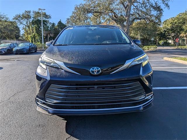 used 2024 Toyota Sienna car, priced at $48,998