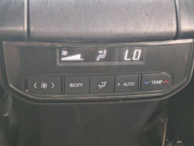 used 2022 Toyota Highlander car, priced at $30,998