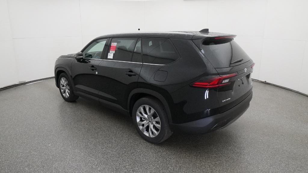 new 2026 Toyota Highlander Hybrid car, priced at $55,060