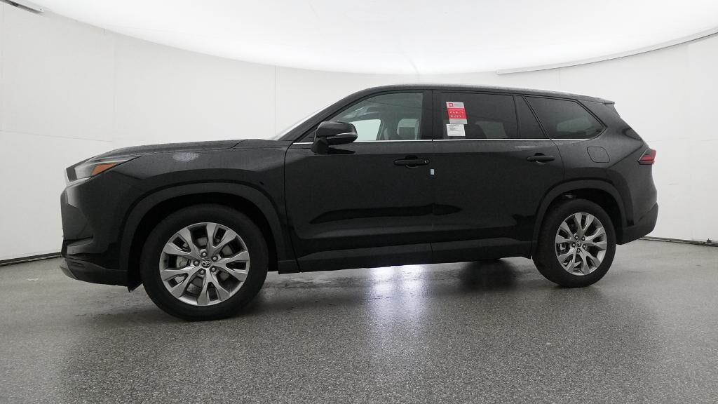 new 2026 Toyota Highlander Hybrid car, priced at $55,060
