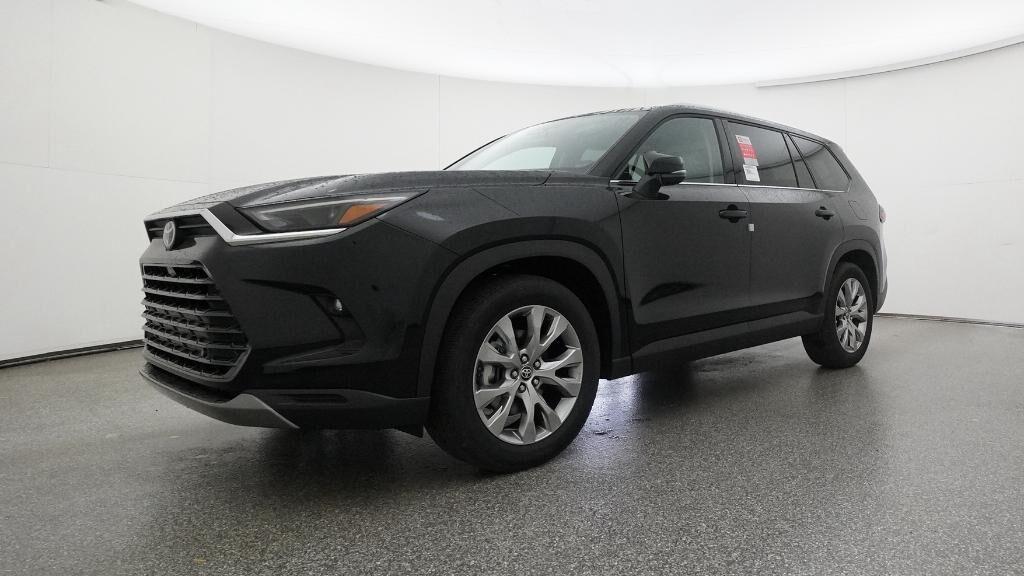 new 2026 Toyota Highlander Hybrid car, priced at $55,060