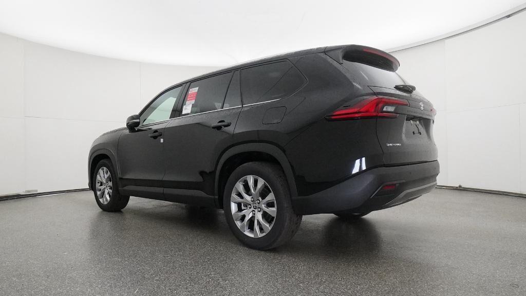 new 2026 Toyota Highlander Hybrid car, priced at $55,060