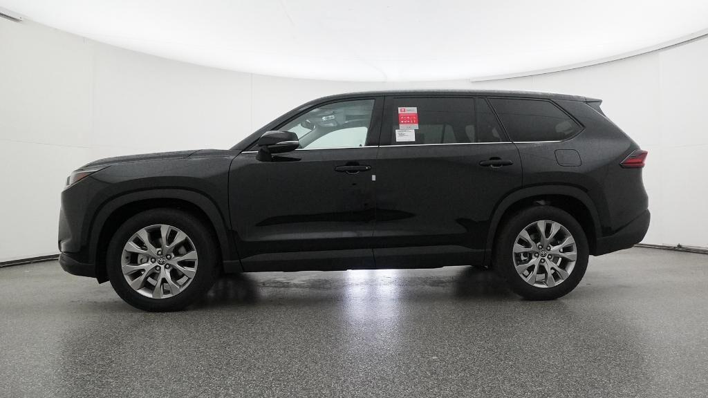 new 2026 Toyota Highlander Hybrid car, priced at $55,060