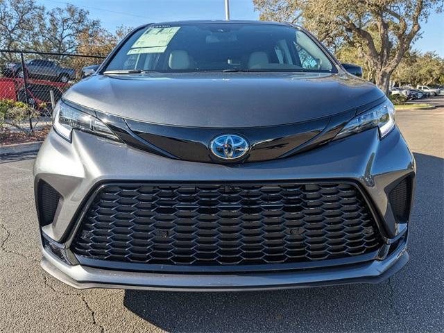 new 2025 Toyota Sienna car, priced at $50,961