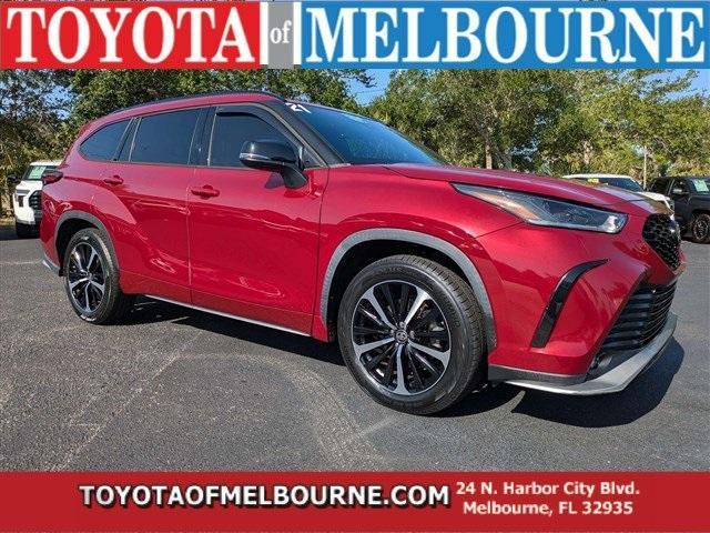 used 2021 Toyota Highlander car, priced at $35,988