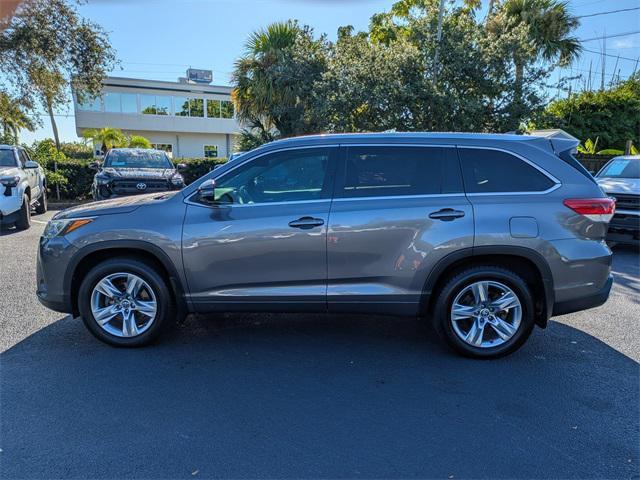 used 2018 Toyota Highlander car, priced at $22,499
