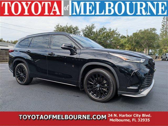 used 2023 Toyota Highlander car, priced at $39,884