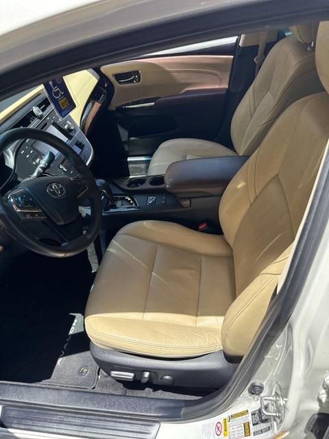 used 2015 Toyota Avalon Hybrid car