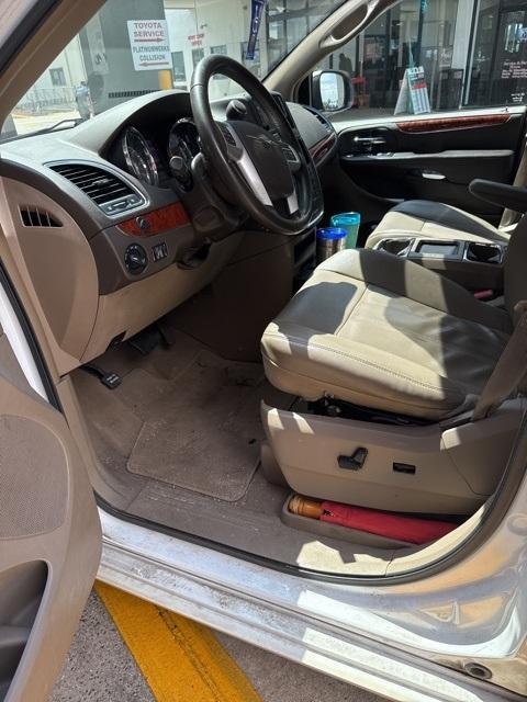 used 2014 Chrysler Town & Country car, priced at $7,998