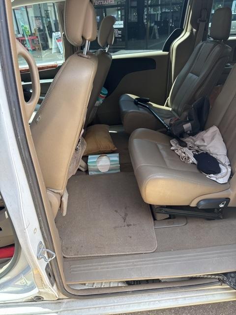 used 2014 Chrysler Town & Country car, priced at $7,998