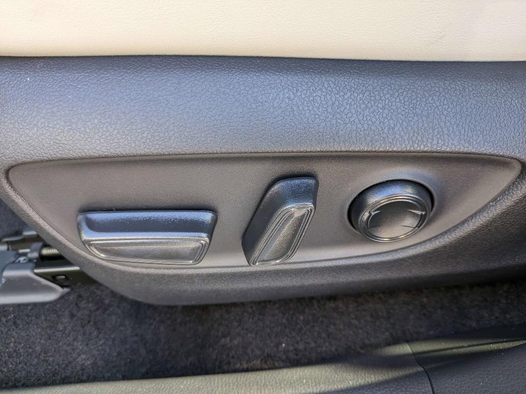 new 2025 Toyota RAV4 car, priced at $39,524