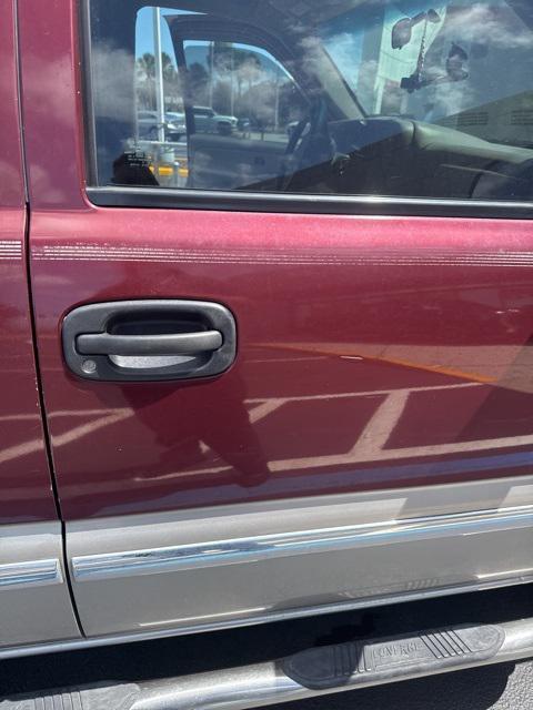 used 2000 GMC Sierra 1500 car, priced at $8,499