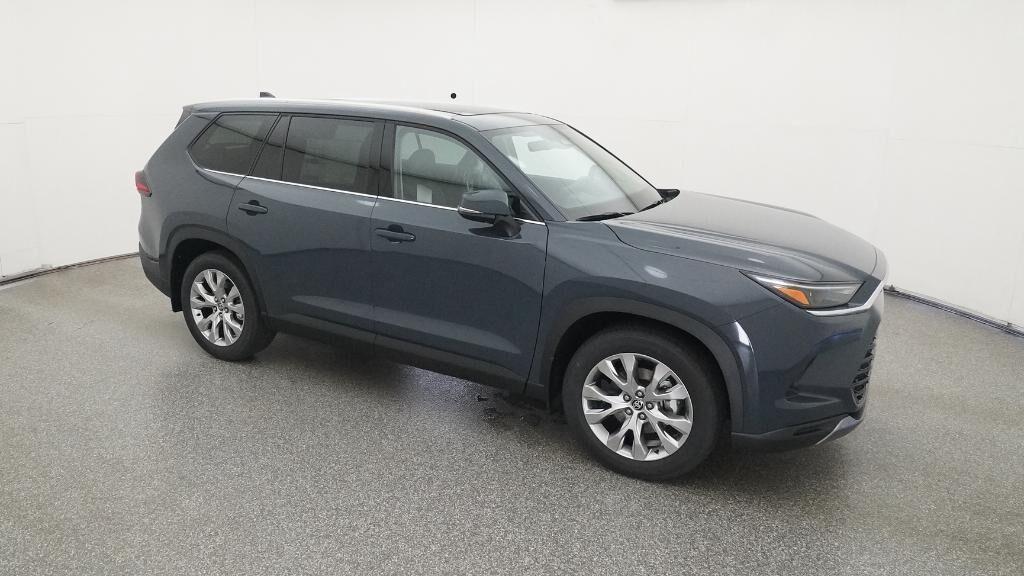 new 2026 Toyota Highlander Hybrid car, priced at $60,303