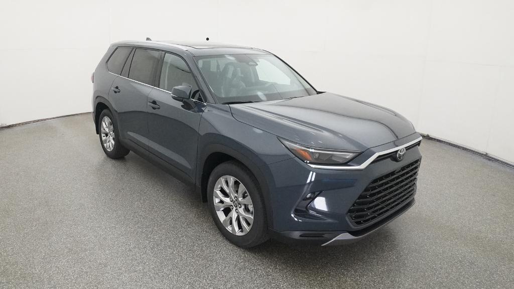 new 2026 Toyota Highlander Hybrid car, priced at $60,303