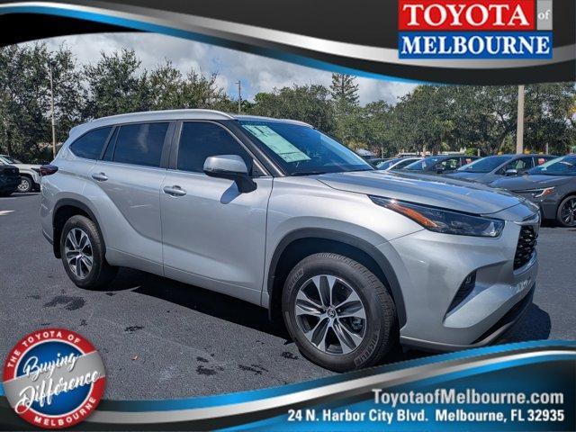 new 2025 Toyota Highlander car, priced at $48,133