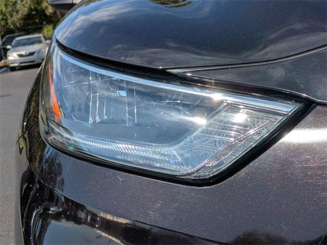 used 2020 Toyota Highlander Hybrid car, priced at $32,995