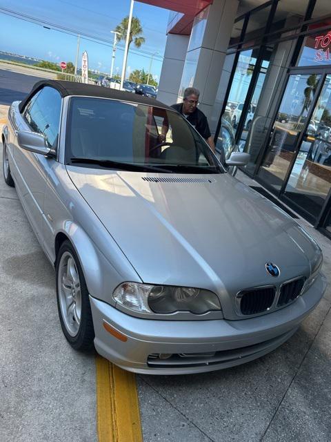 used 2001 BMW 330 car, priced at $8,599