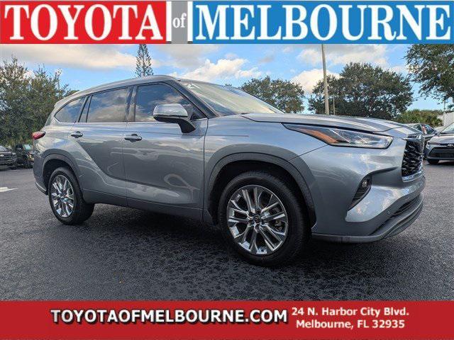used 2021 Toyota Highlander car, priced at $28,845
