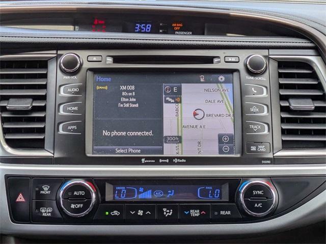 used 2019 Toyota Highlander car, priced at $24,499