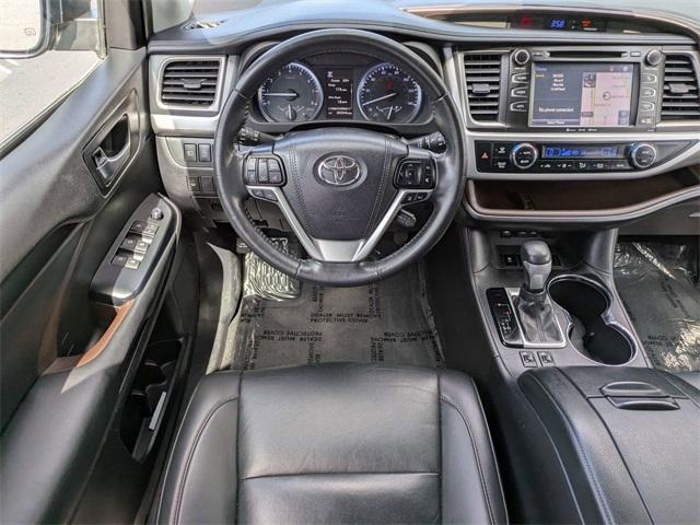 used 2019 Toyota Highlander car, priced at $24,499