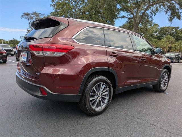 used 2019 Toyota Highlander car, priced at $24,499