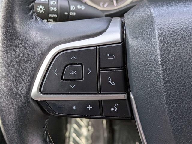used 2023 Toyota Highlander car, priced at $35,499