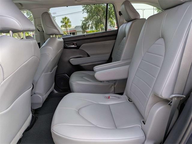 used 2023 Toyota Highlander car, priced at $35,499