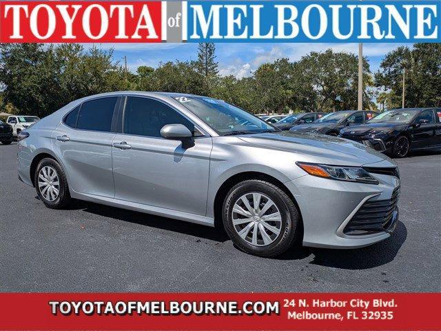 used 2022 Toyota Camry Hybrid car, priced at $20,998