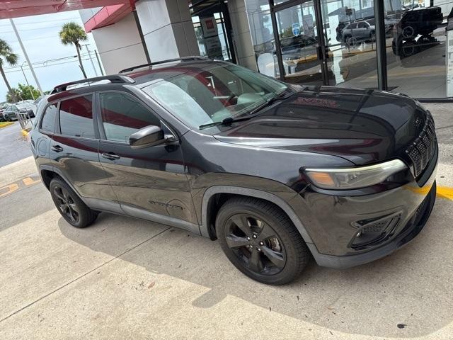 used 2019 Jeep Cherokee car, priced at $12,998