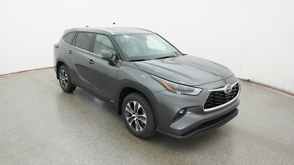 new 2025 Toyota Highlander Hybrid car, priced at $51,897