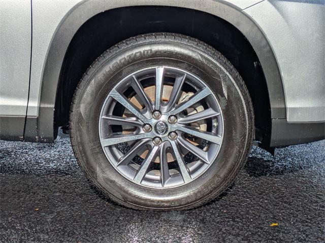 used 2019 Toyota Highlander car, priced at $19,499