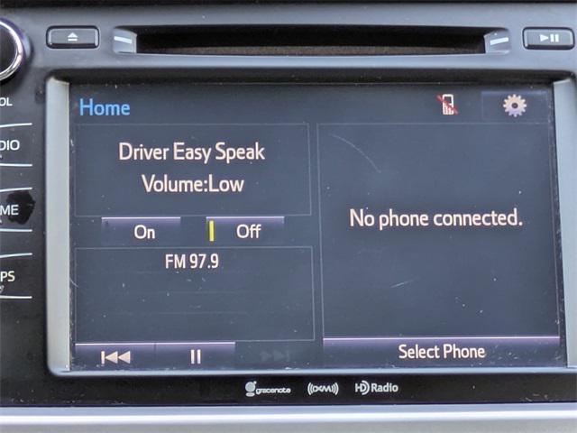 used 2019 Toyota Highlander car, priced at $19,499