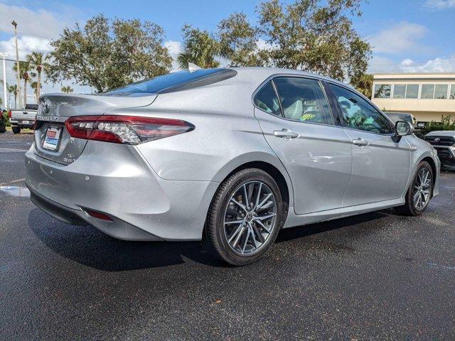 used 2021 Toyota Camry Hybrid car, priced at $25,499