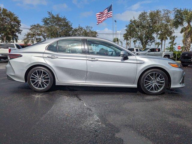 used 2021 Toyota Camry Hybrid car, priced at $25,499