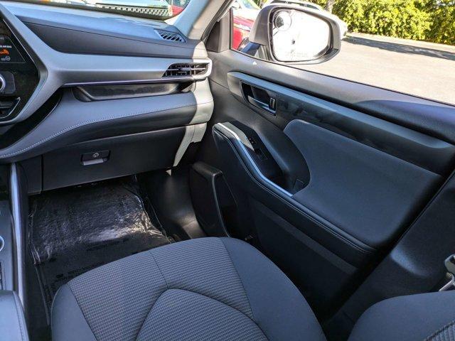 used 2024 Toyota Highlander car, priced at $37,998