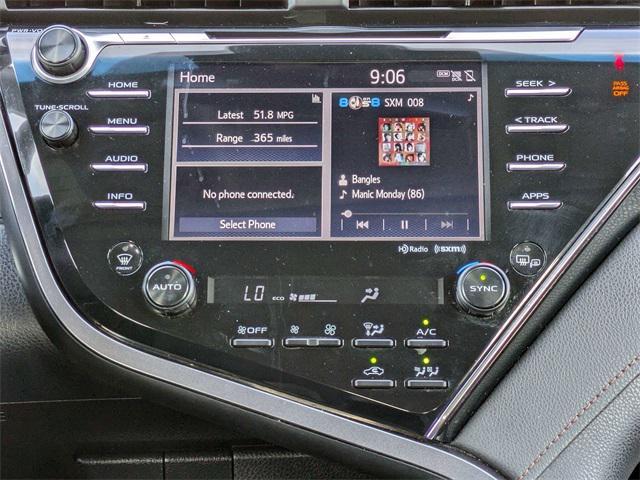 used 2018 Toyota Camry Hybrid car, priced at $17,499