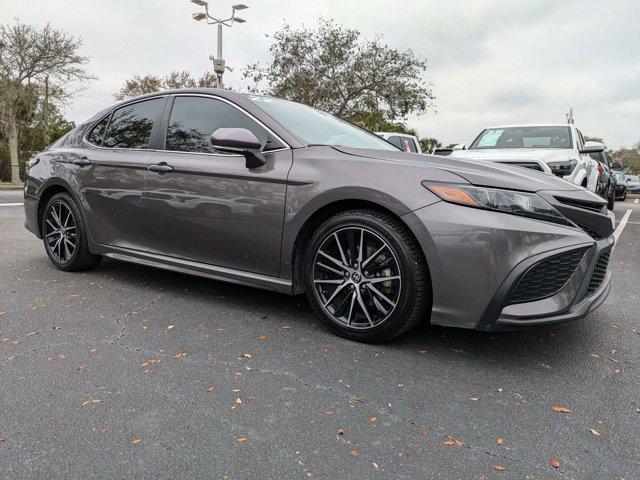 used 2022 Toyota Camry Hybrid car, priced at $22,998