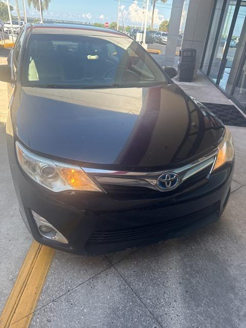 used 2014 Toyota Camry Hybrid car, priced at $7,945