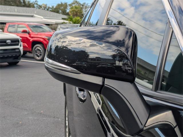 used 2021 Toyota RAV4 car, priced at $20,998
