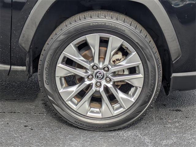 used 2021 Toyota RAV4 car, priced at $20,998