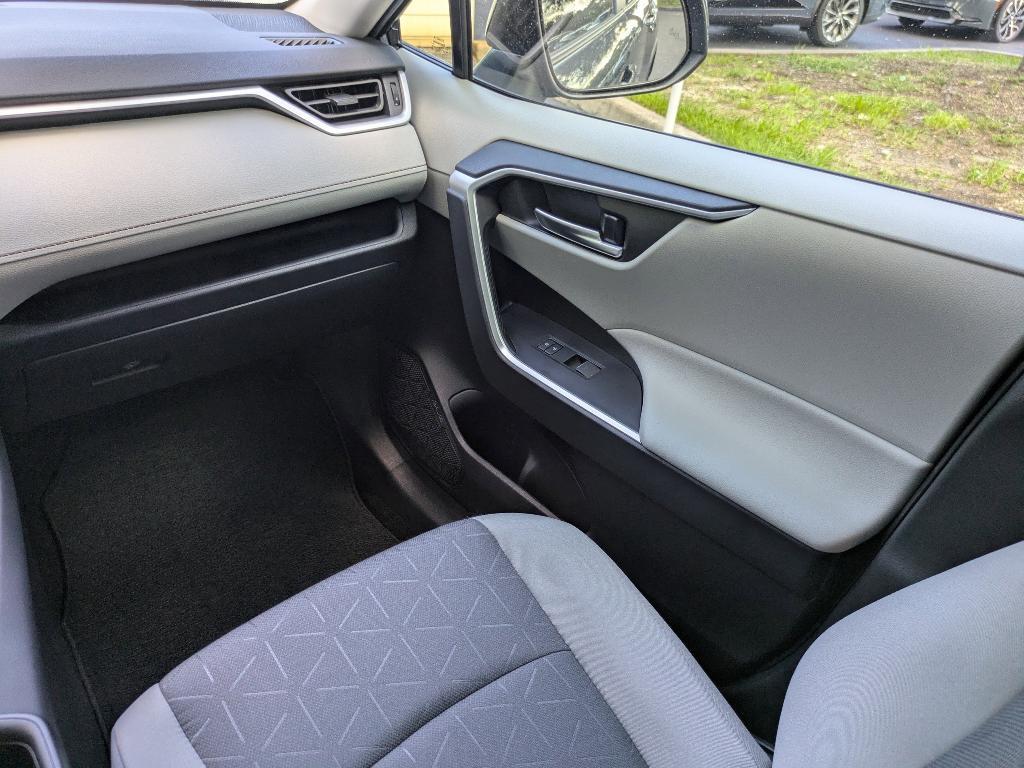 new 2025 Toyota RAV4 car, priced at $33,922