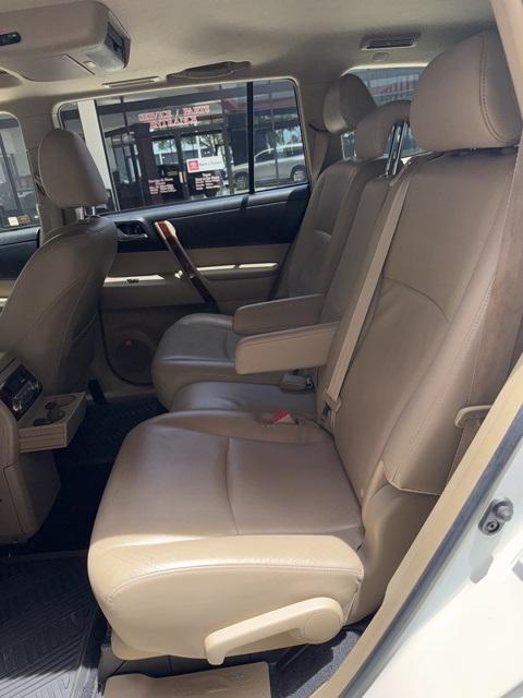 used 2012 Toyota Highlander Hybrid car