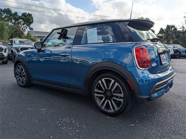 used 2023 MINI Hardtop car, priced at $26,998