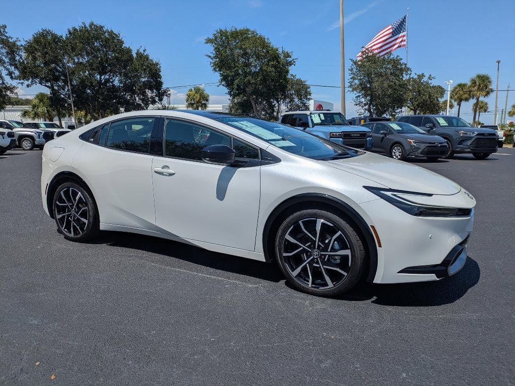 new 2026 Toyota Prius Plug-In Hybrid car, priced at $43,679