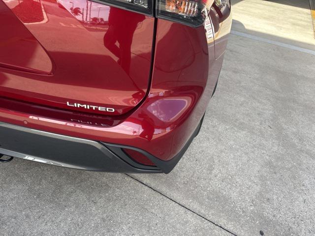 used 2020 Toyota Highlander car, priced at $34,499