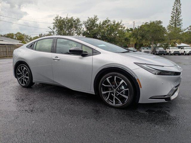 new 2025 Toyota Prius Plug-In Hybrid car, priced at $44,021